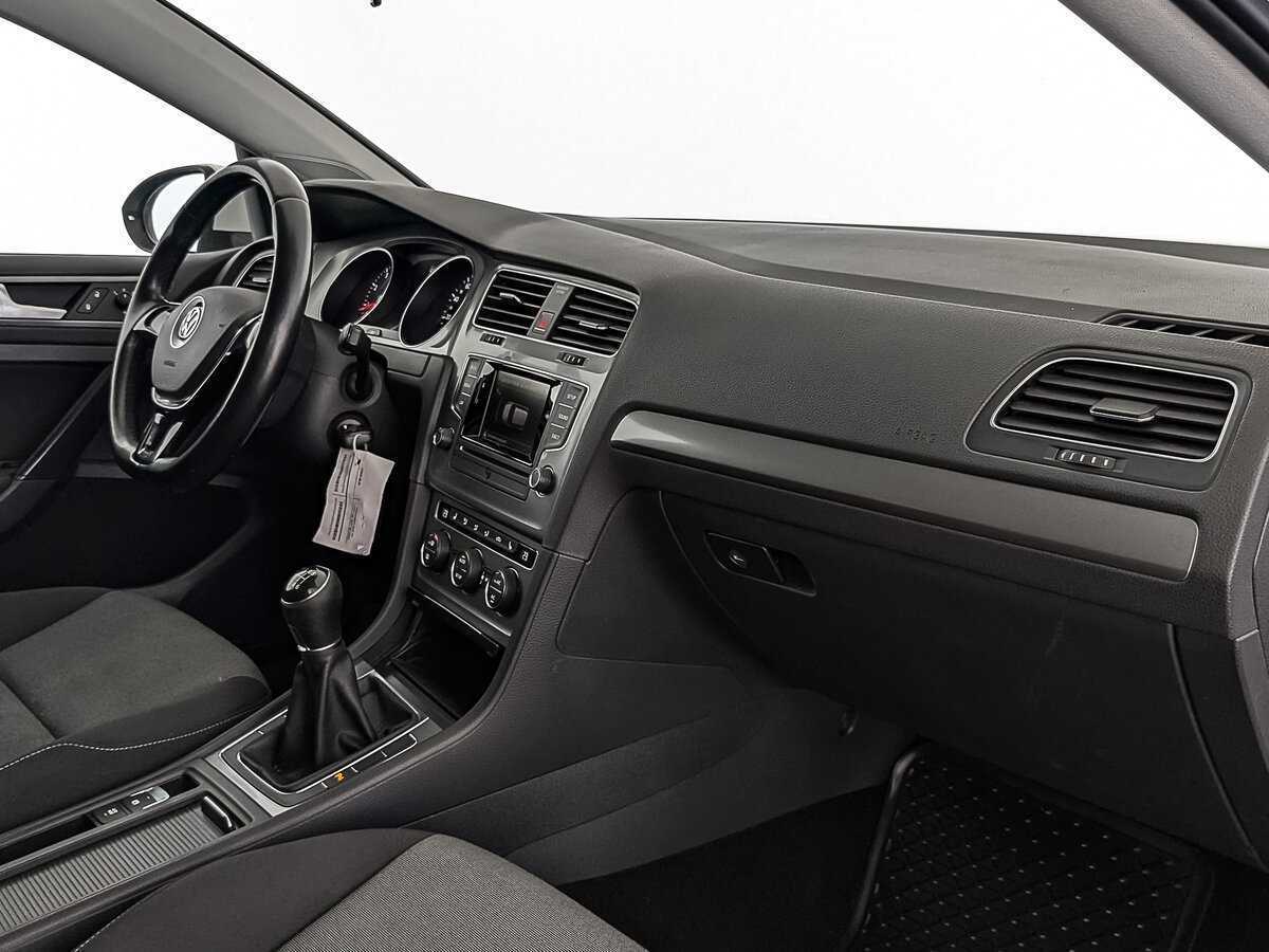 Б/У Фольксваген Гольф 2014 года. Фото: #12