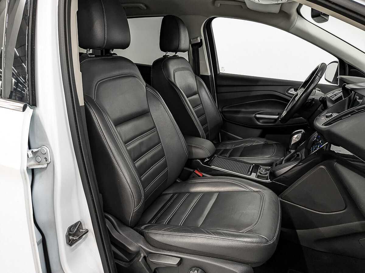 Б/У Форд Куга 2016 года. Фото: #19