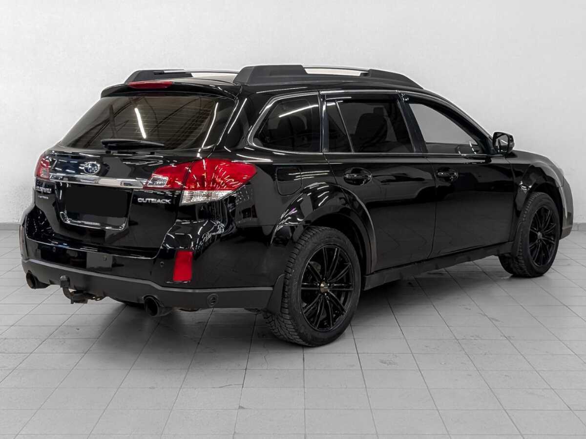 Б/У Субару Аутбэк 2013 года. Фото: #4