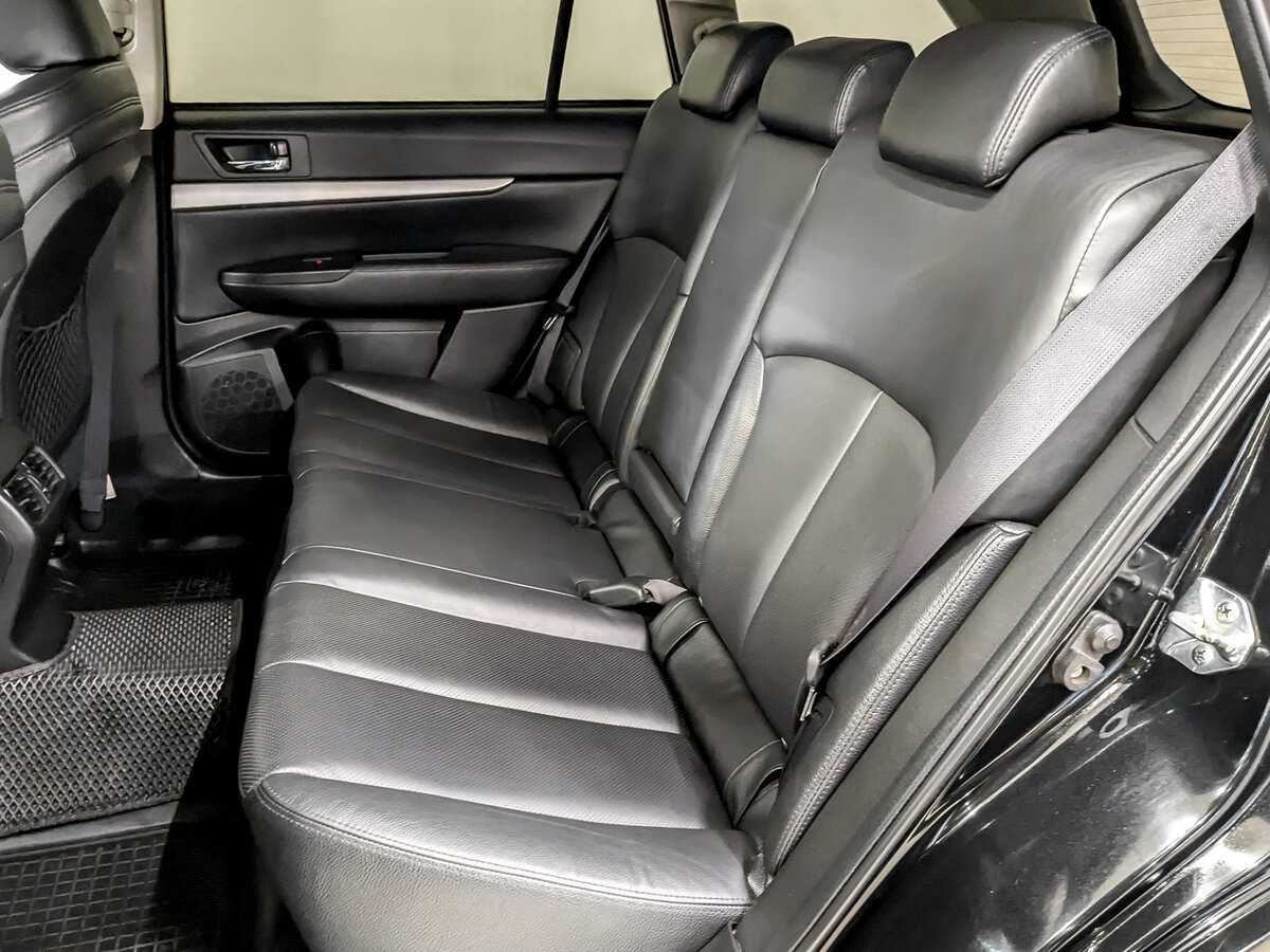 Б/У Субару Аутбэк 2013 года. Фото: #11