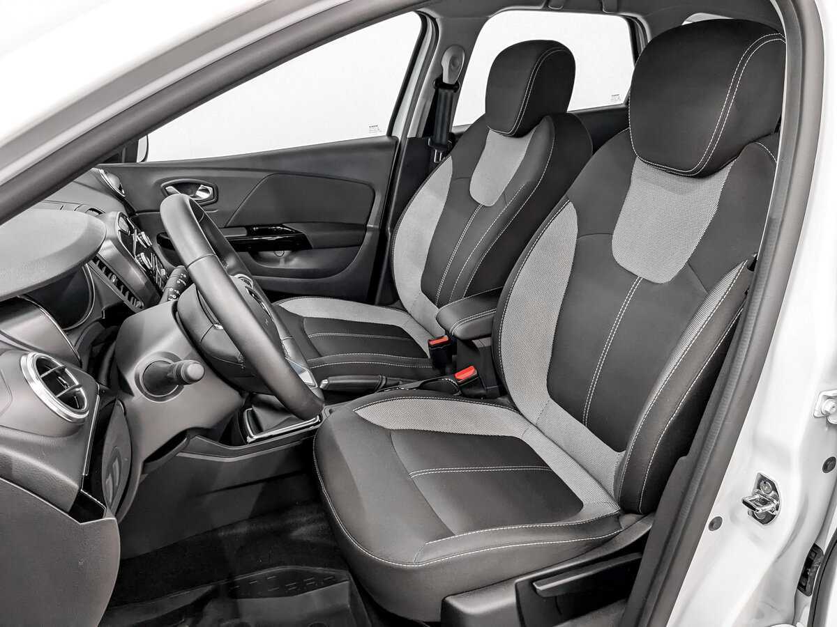 Б/У Рено Каптюр 2021 года. Фото: #19