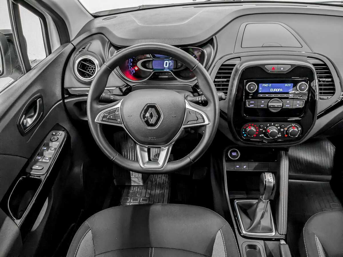 Б/У Рено Каптюр 2021 года. Фото: #24