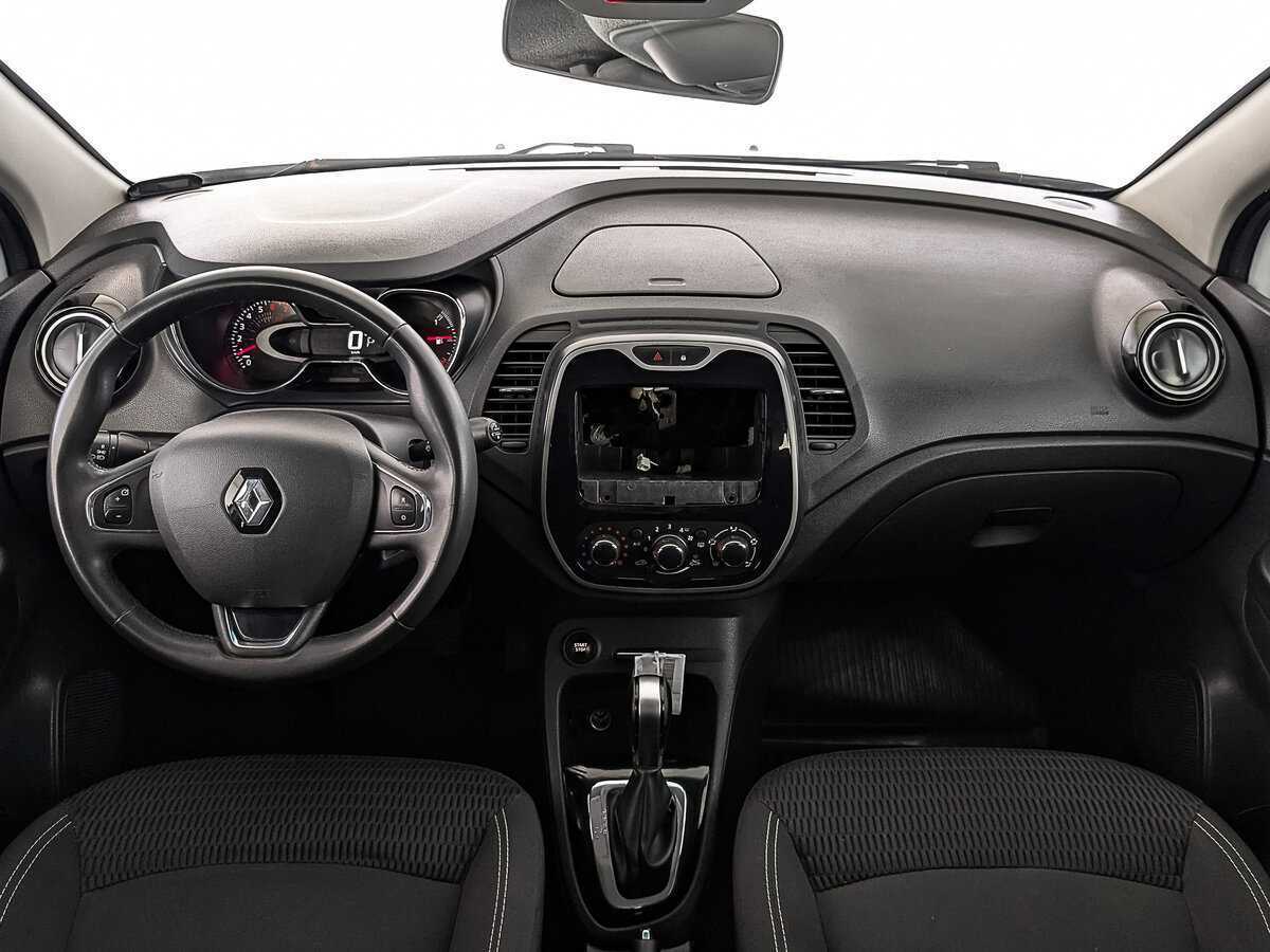 Б/У Рено Каптюр 2019 года. Фото: #12