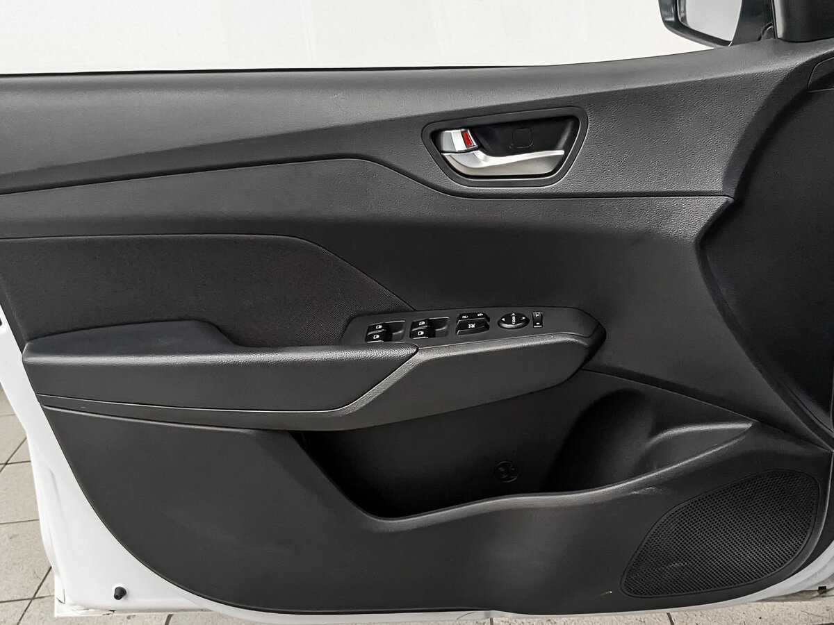 Б/У Хендай Солярис 2021 года. Фото: #18