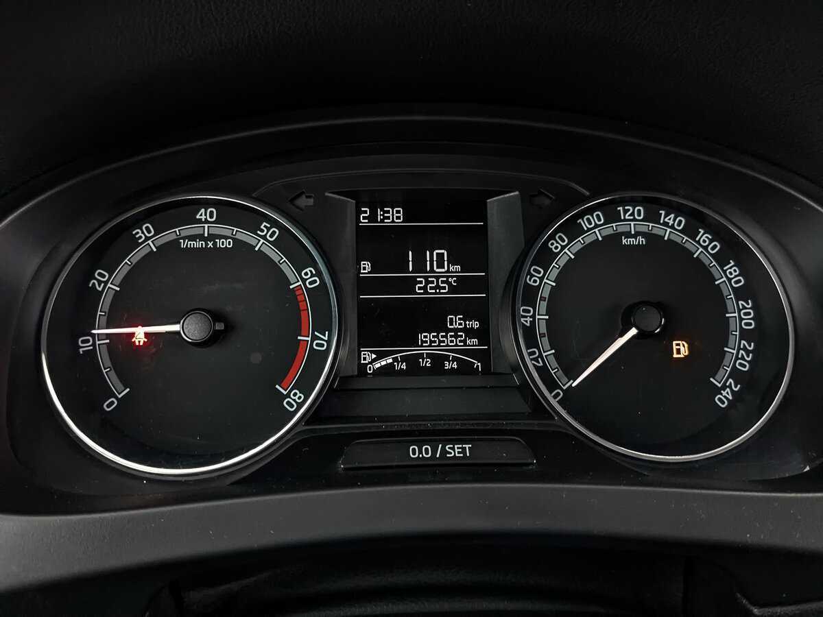 Б/У Шкода Рапид 2017 года. Фото: #14