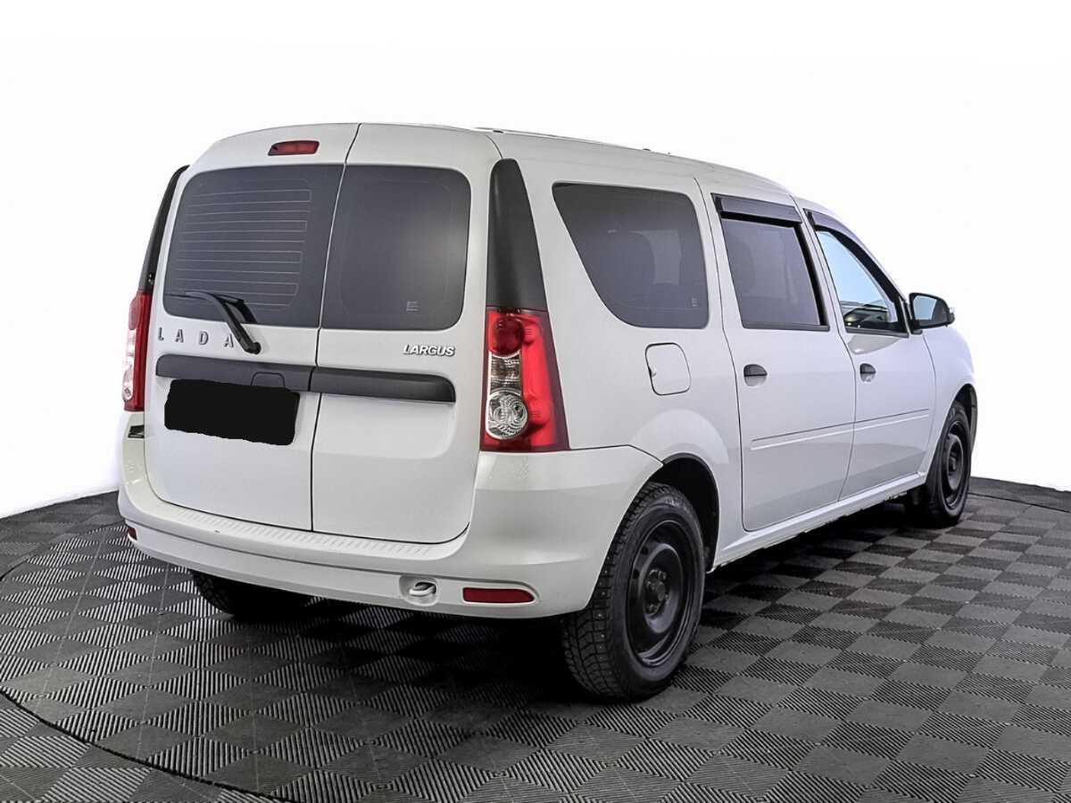 Б/У Лада (ВАЗ) Ларгус 2021 года. Фото: #4