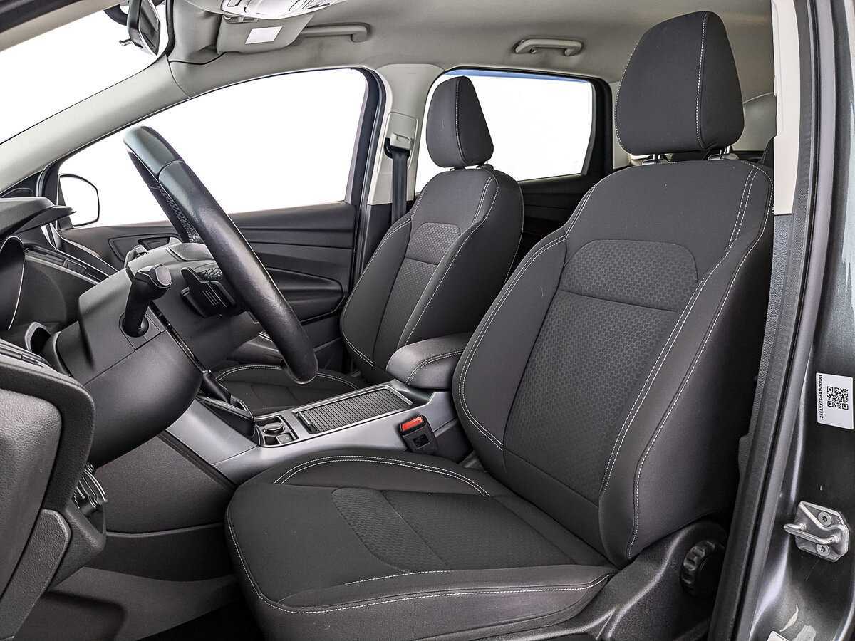 Б/У Форд Куга 2018 года. Фото: #18