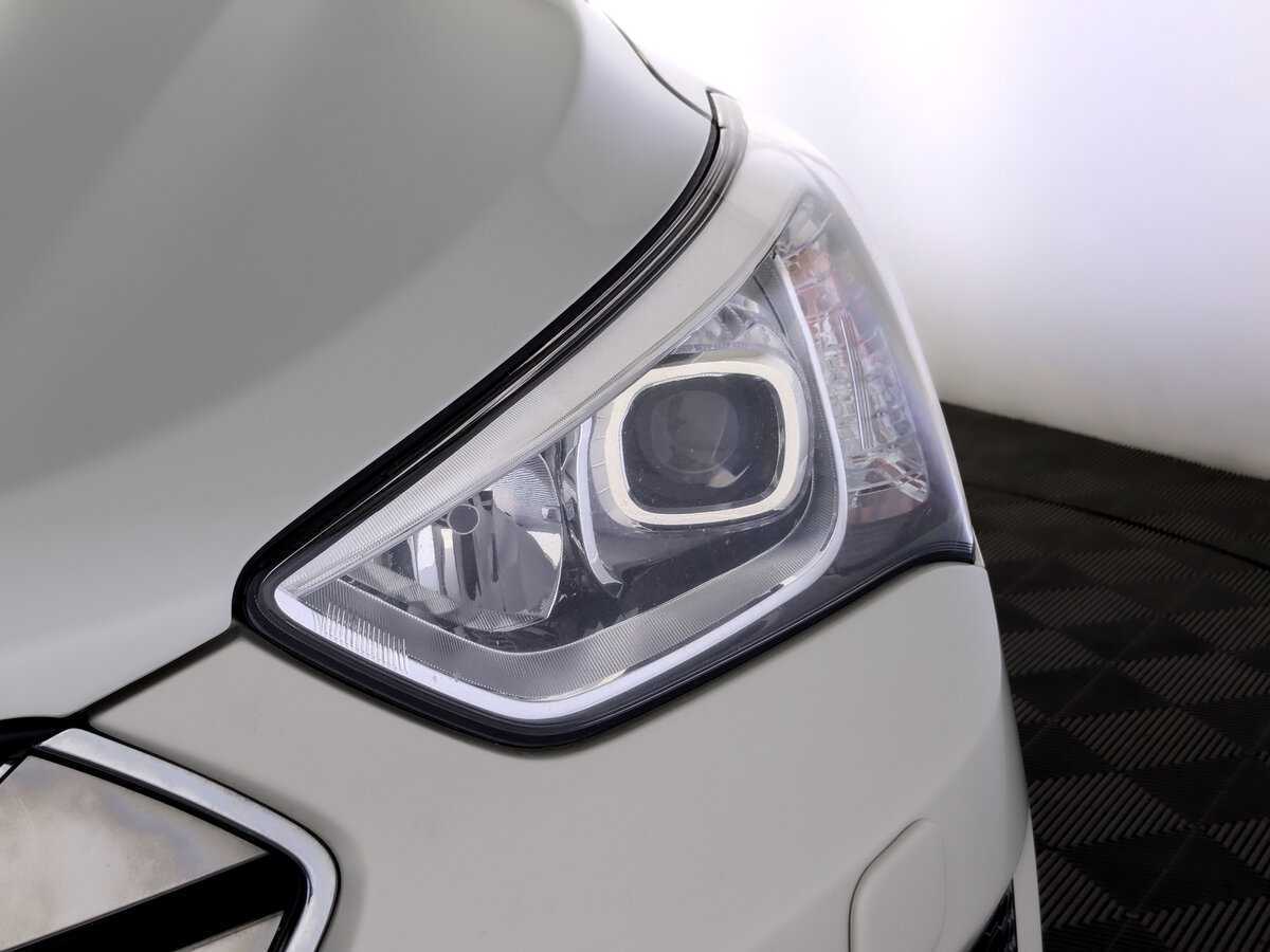 Б/У Хендай Санта Фе 2013 года. Фото: #16