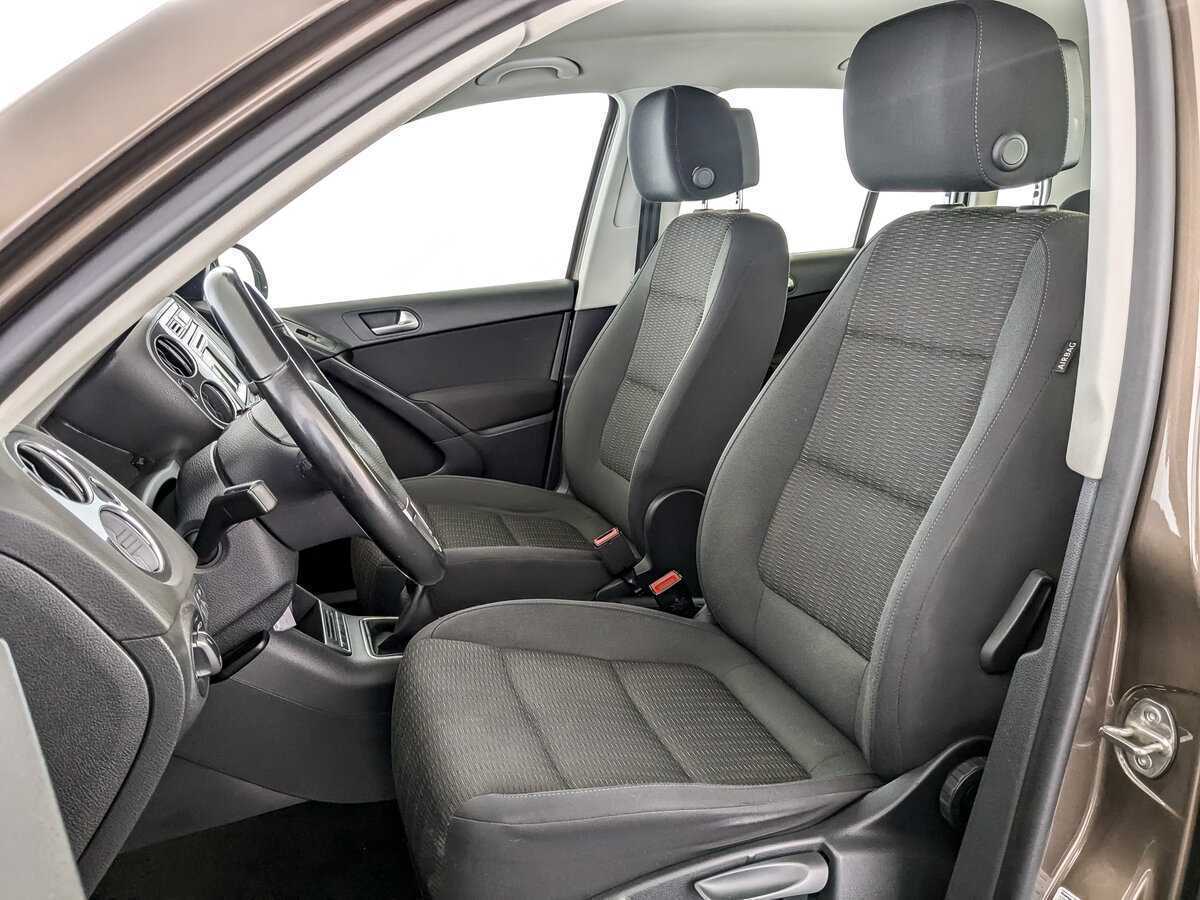 Б/У Фольксваген Тигуан 2016 года. Фото: #19