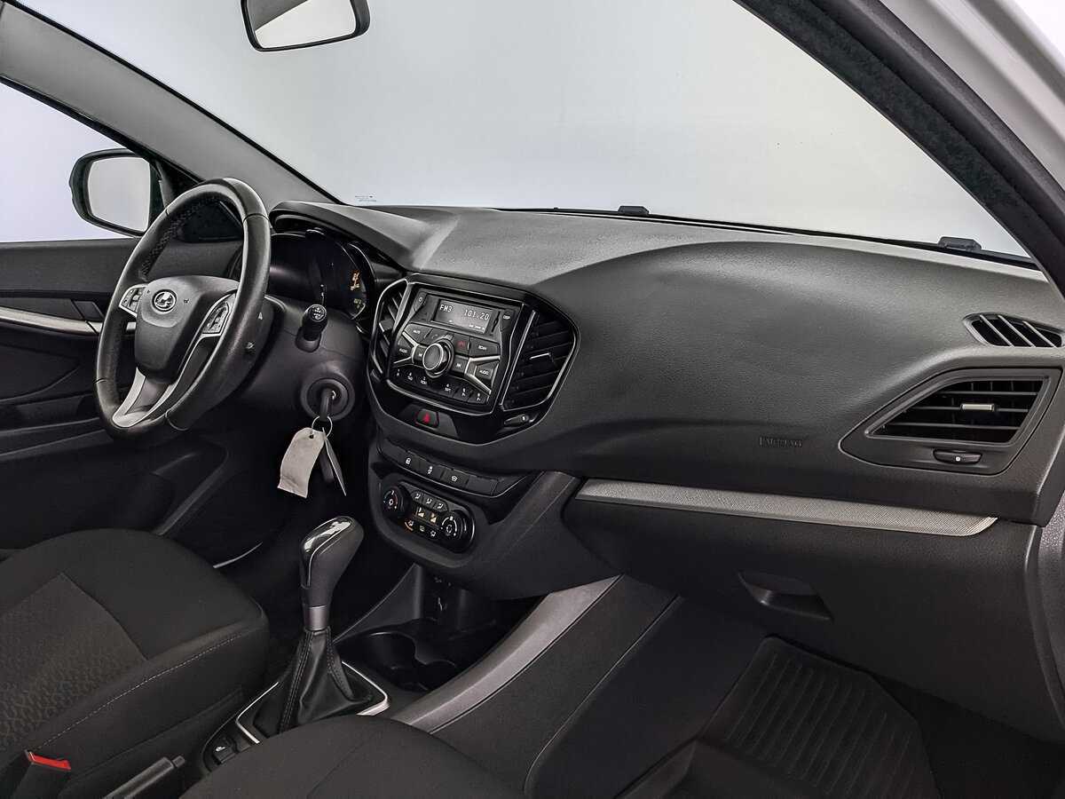 Б/У Лада (ВАЗ) Веста 2021 года. Фото: #12