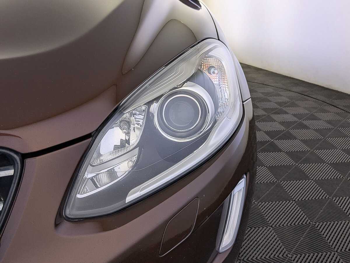 Б/У Вольво ИксЦ60 2014 года. Фото: #10