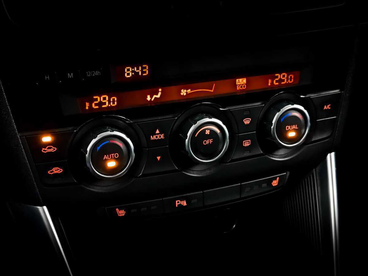 Б/У Мазда Ц-Икс-5 2012 года. Фото: #25