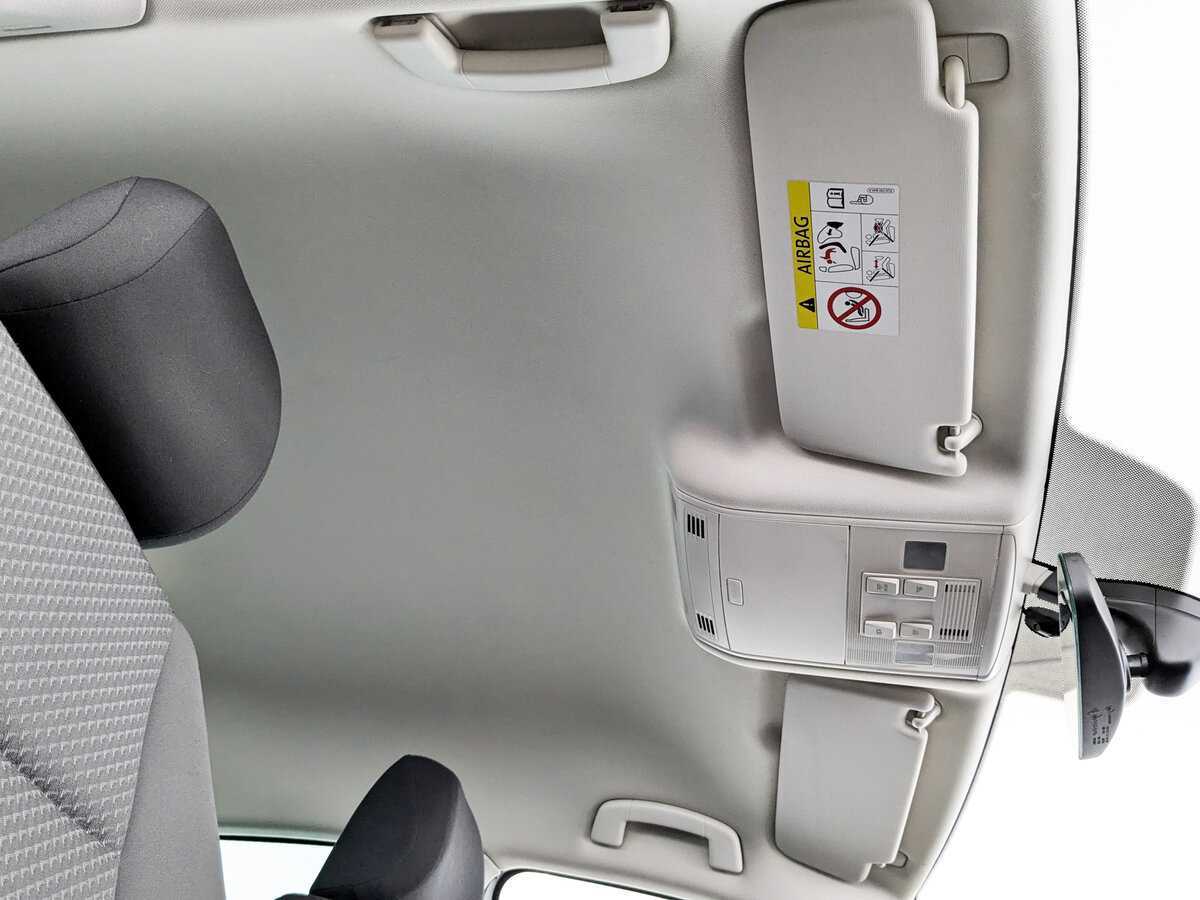 Б/У Фольксваген Пассат 2016 года. Фото: #19