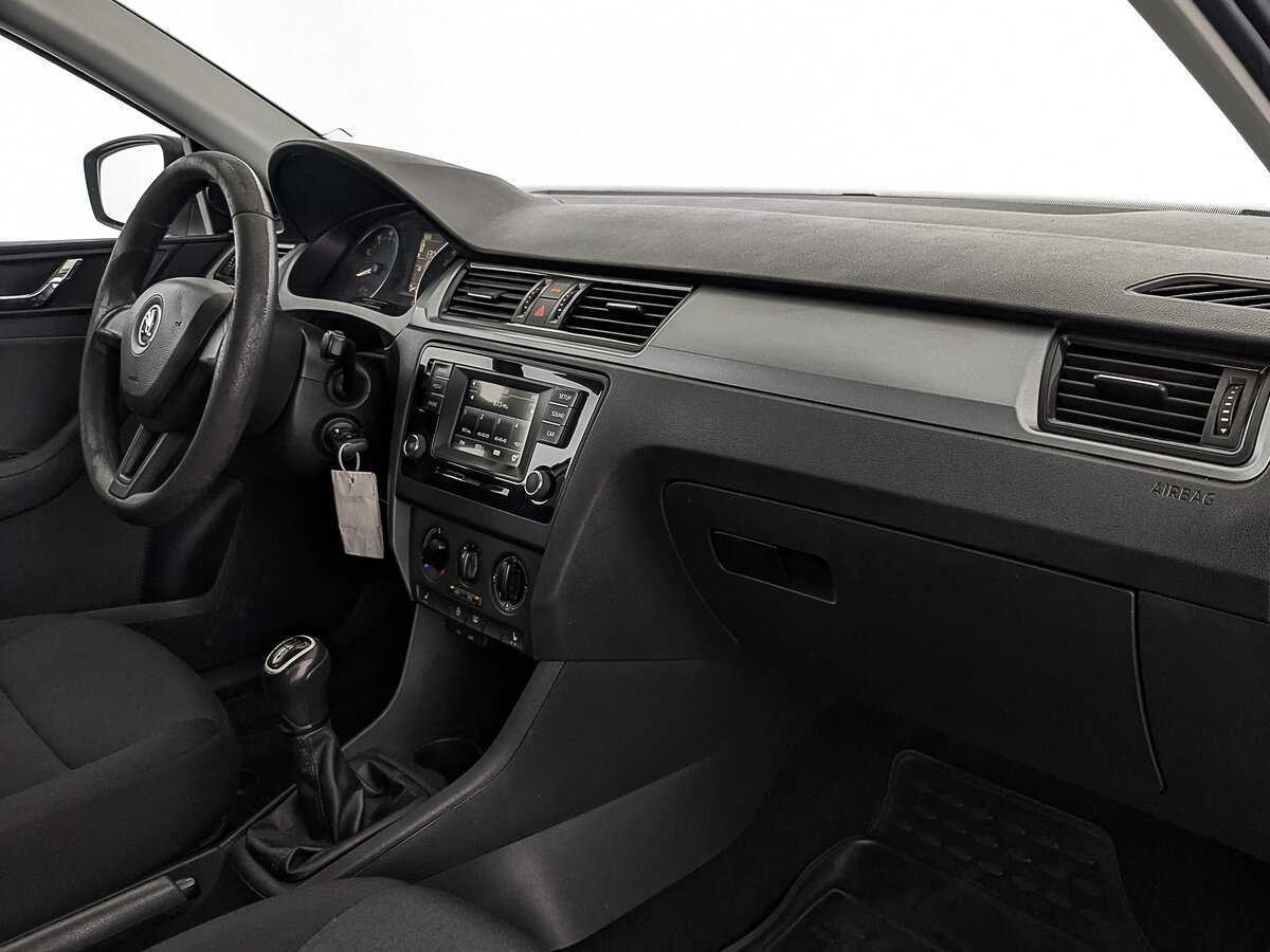 Б/У Шкода Рапид 2017 года. Фото: #11