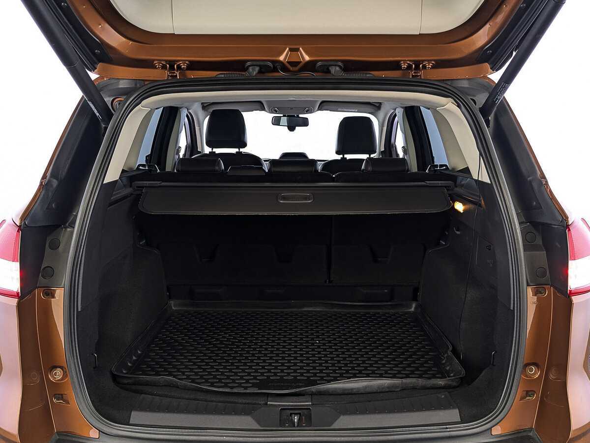 Б/У Форд Куга 2014 года. Фото: #9