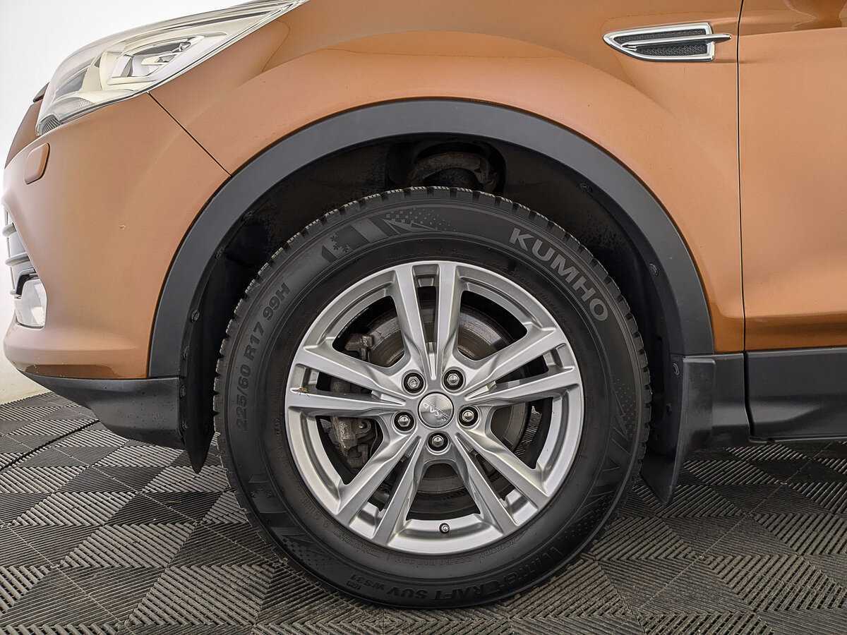 Б/У Форд Куга 2014 года. Фото: #11