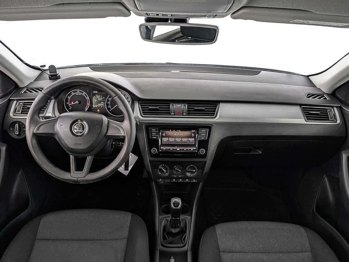 Б/У Шкода Рапид 2019 года. Фото: #13