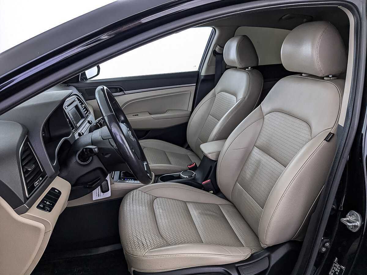 Б/У Хендай Елантра 2017 года. Фото: #19