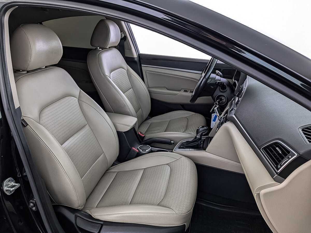 Б/У Хендай Елантра 2017 года. Фото: #23