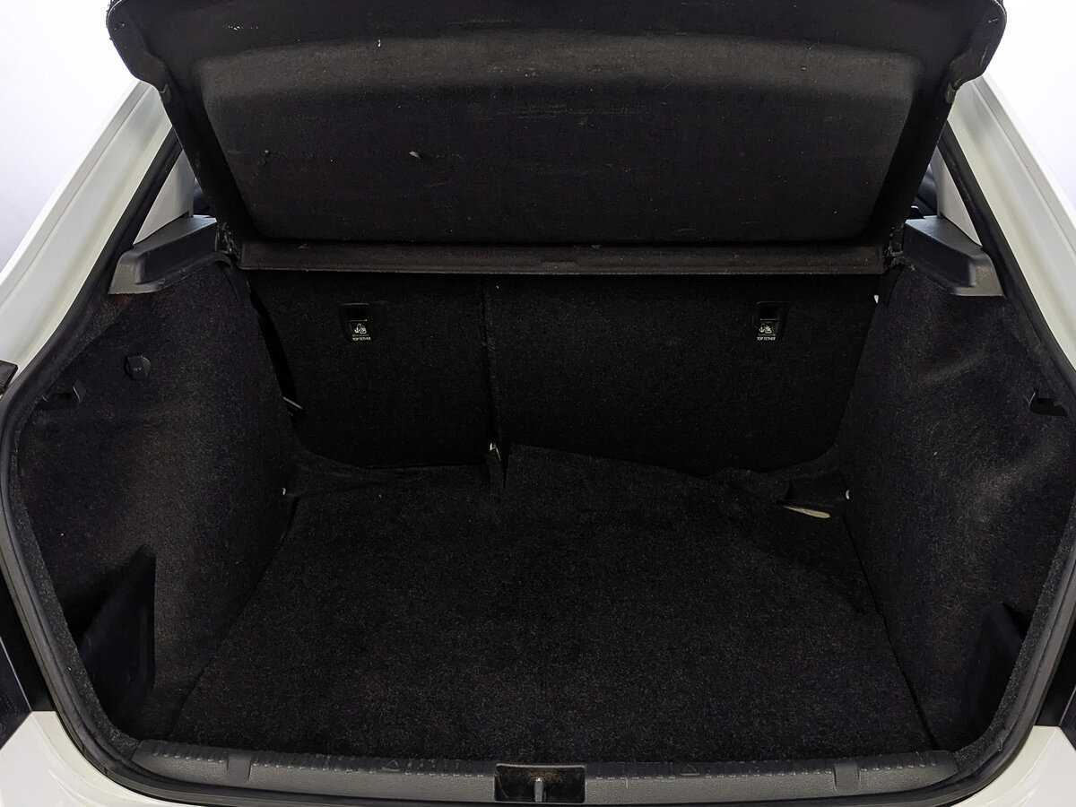 Б/У Шкода Рапид 2019 года. Фото: #9