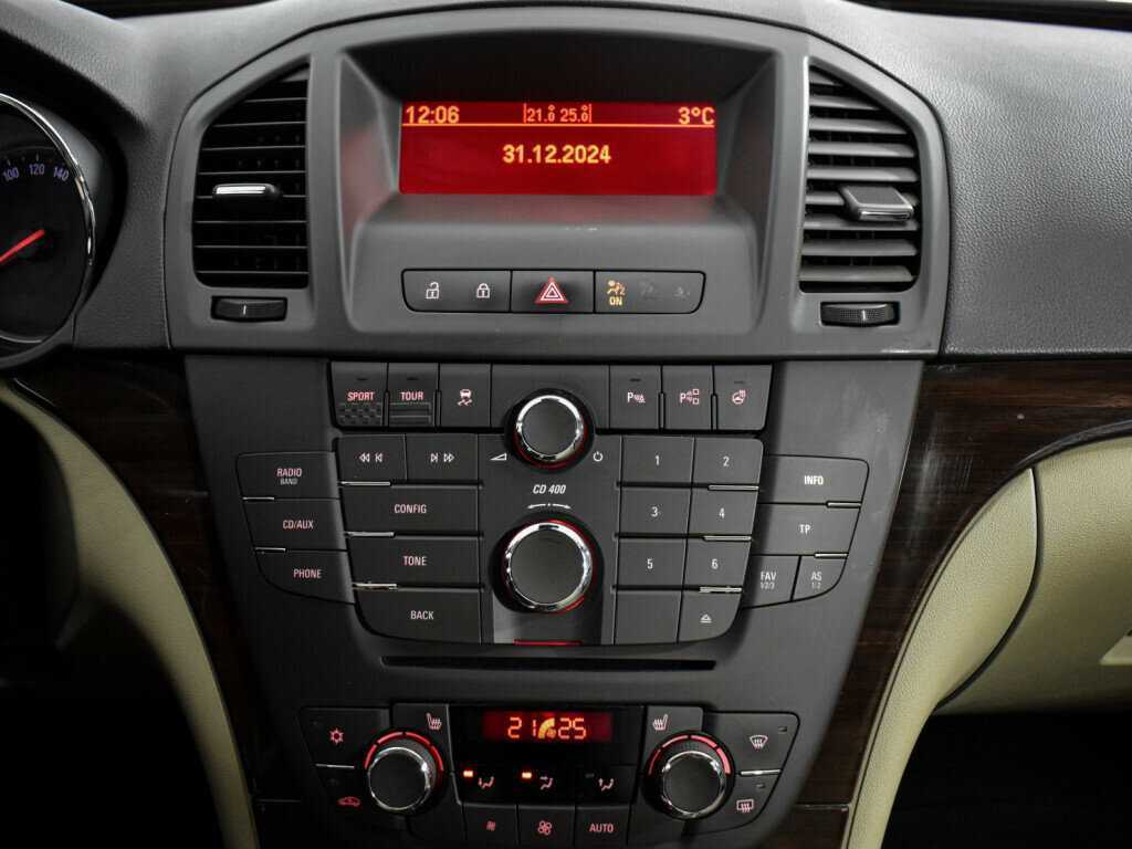 Б/У Опель Инсигния 2012 года. Фото: #14