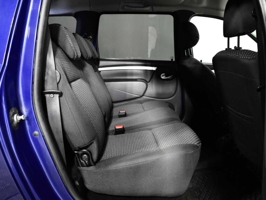 Б/У Лада (ВАЗ) Ларгус 2016 года. Фото: #9