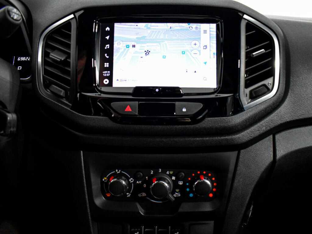 Б/У Лада (ВАЗ) ИКСРЭЙ 2020 года. Фото: #12