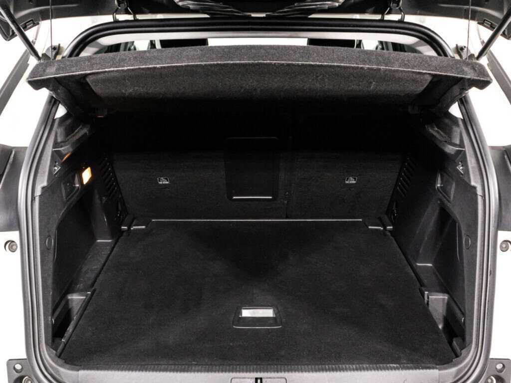 Б/У Пежо 3008 2017 года. Фото: #14