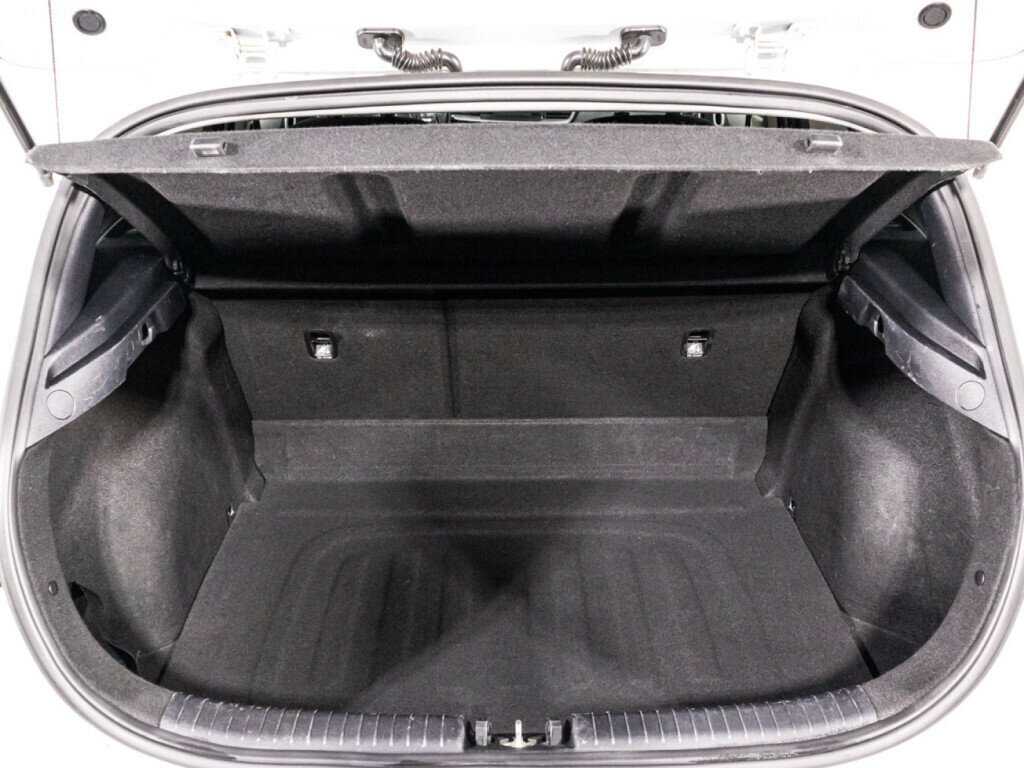 Б/У Киа Сид 2019 года. Фото: #14