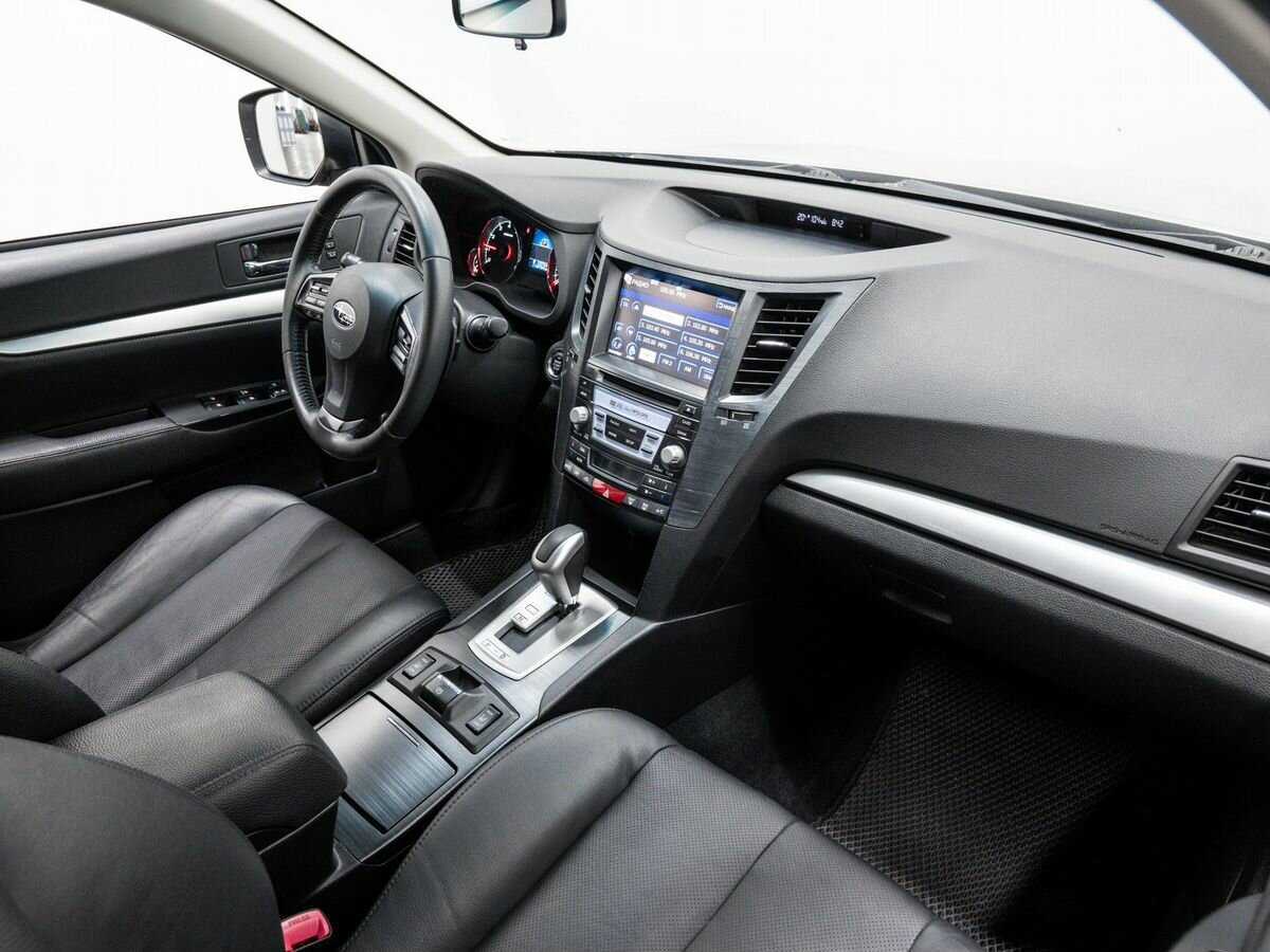 Б/У Субару Аутбэк 2012 года. Фото: #7