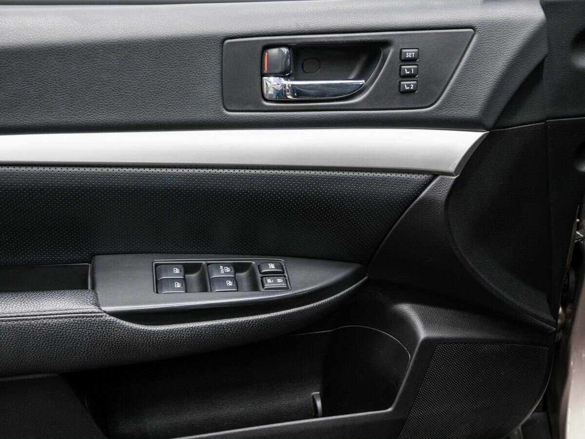 Б/У Субару Аутбэк 2012 года. Фото: #14