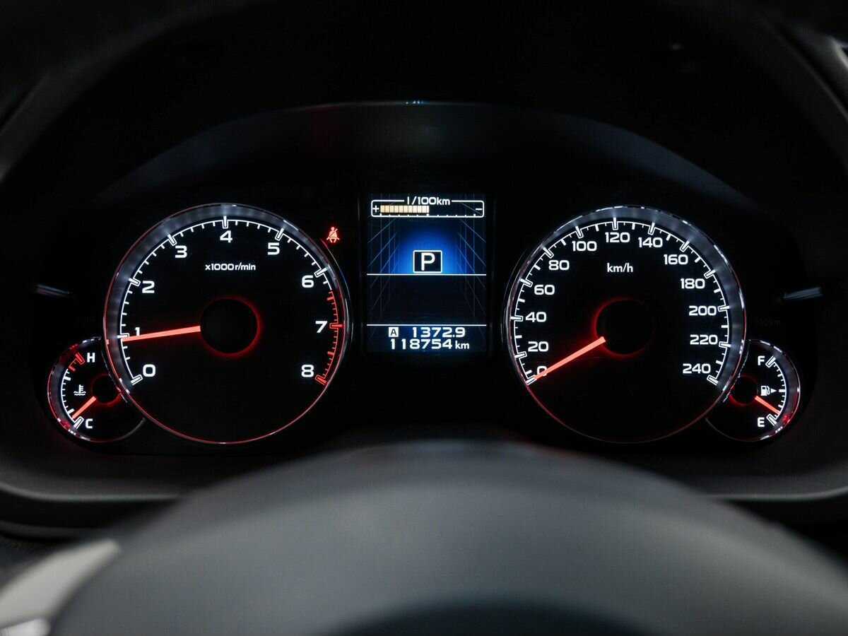 Б/У Субару Аутбэк 2012 года. Фото: #22