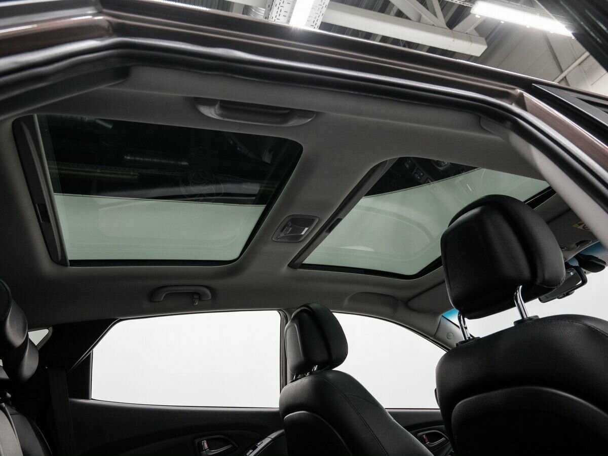 Б/У Хендай ай-икс35 2014 года. Фото: #10