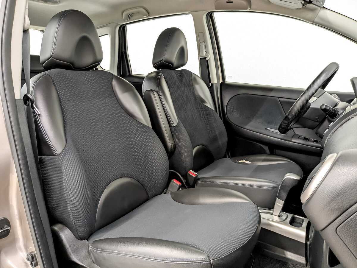 Б/У Ниссан Ноут 2013 года. Фото: #22