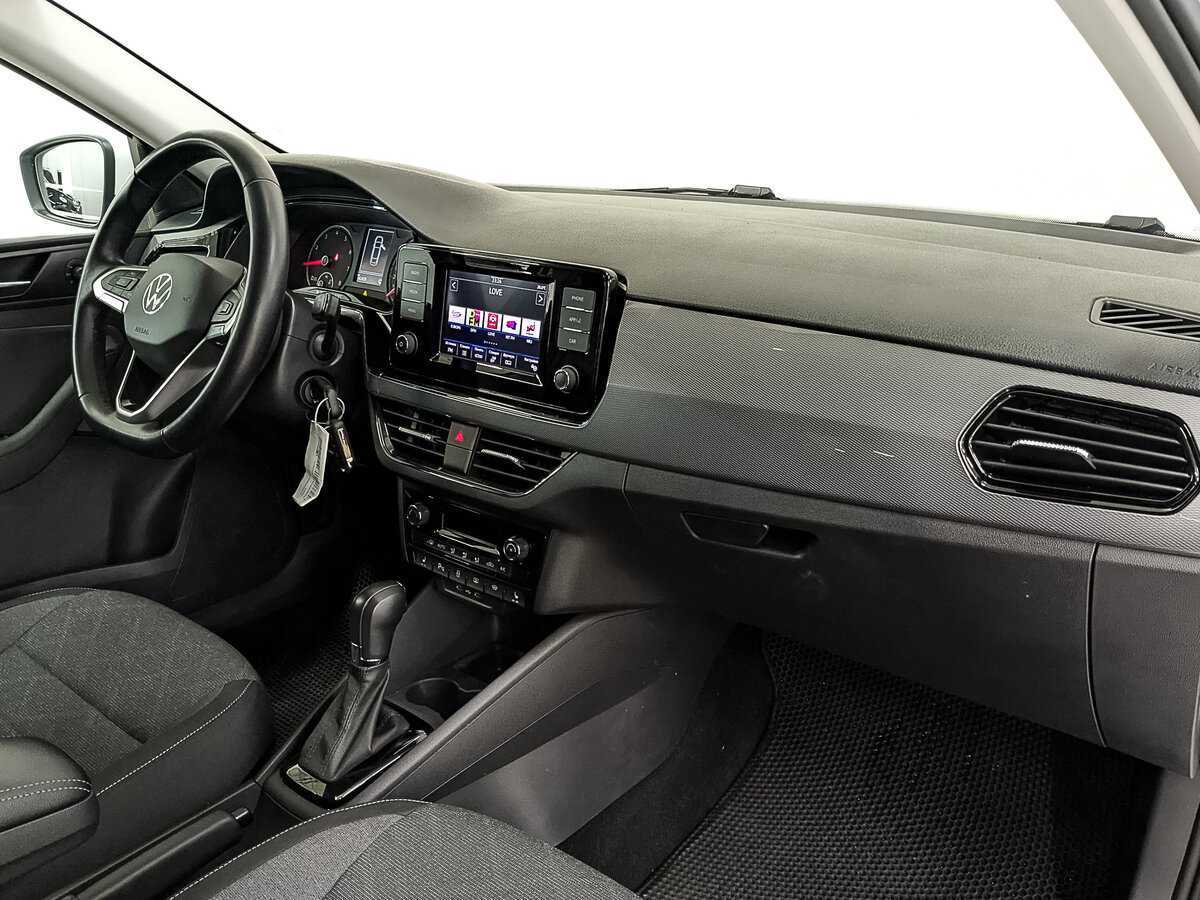 Б/У Фольксваген Поло 2021 года. Фото: #12