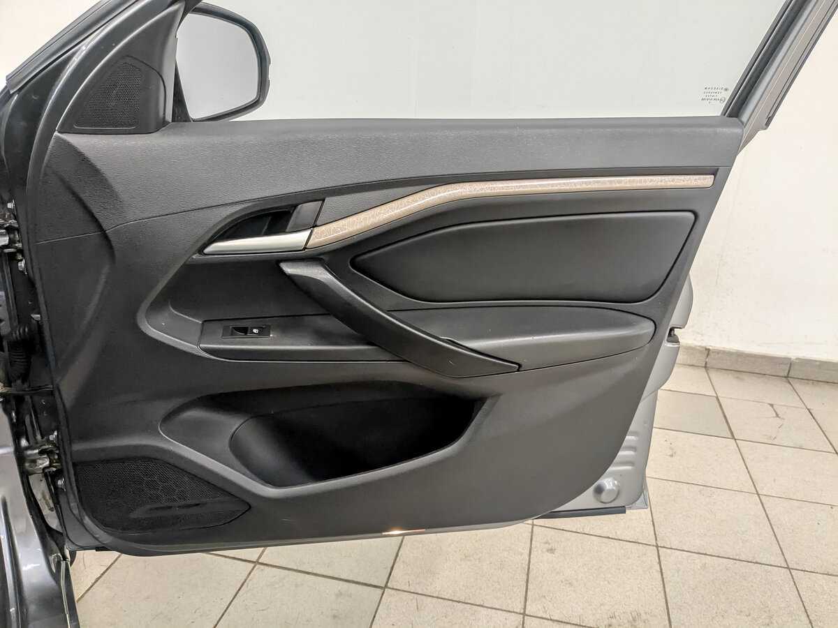 Б/У Лада (ВАЗ) Веста 2017 года. Фото: #21