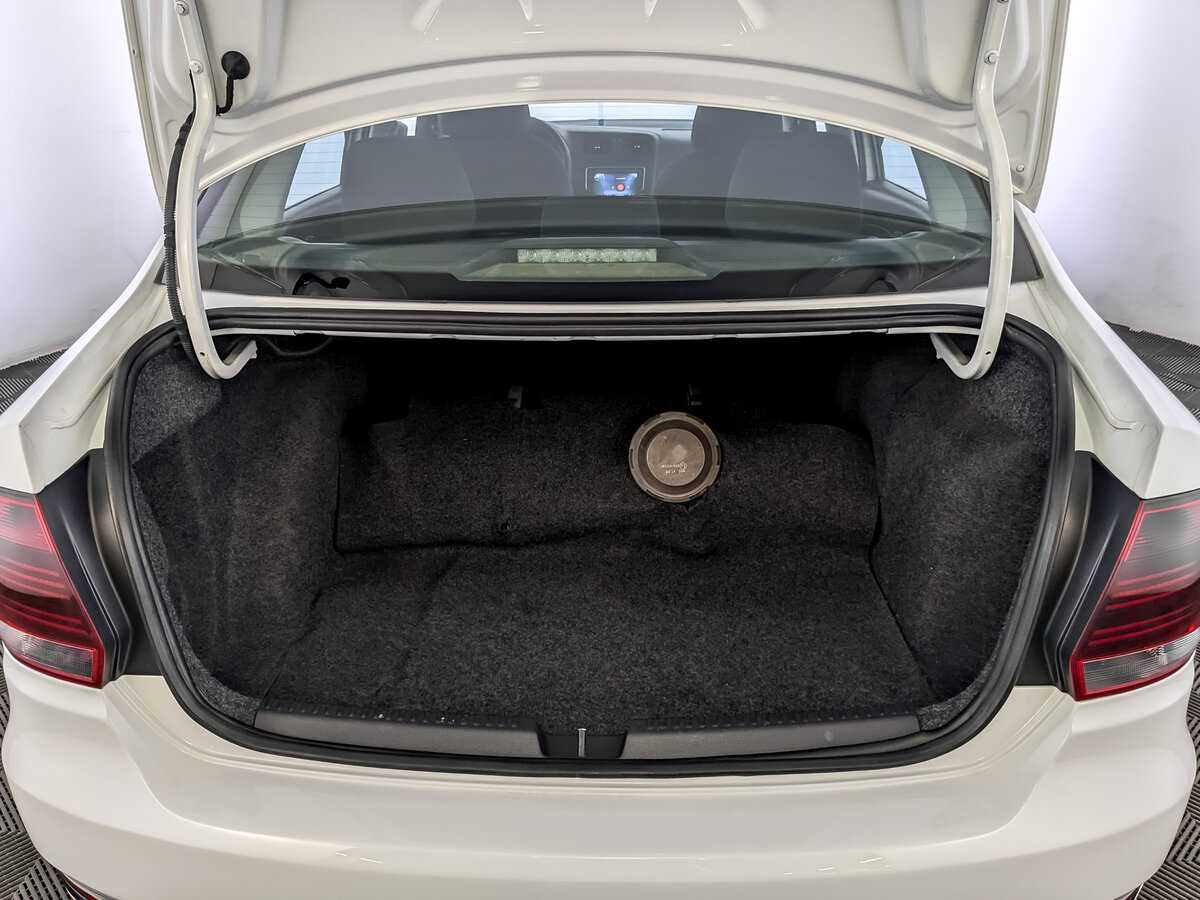 Б/У Фольксваген Поло 2020 года. Фото: #9