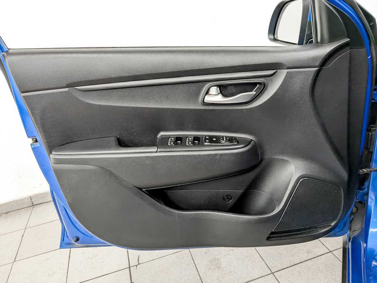 Б/У Киа Рио 2019 года. Фото: #18