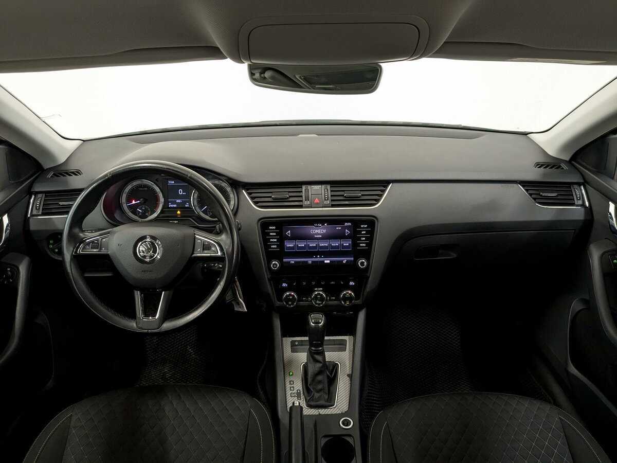 Б/У Шкода Октавия 2017 года. Фото: #13