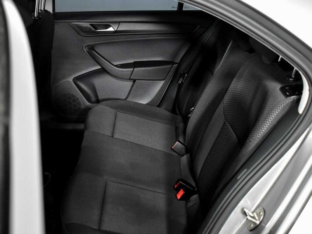 Б/У Фольксваген Поло 2021 года. Фото: #11