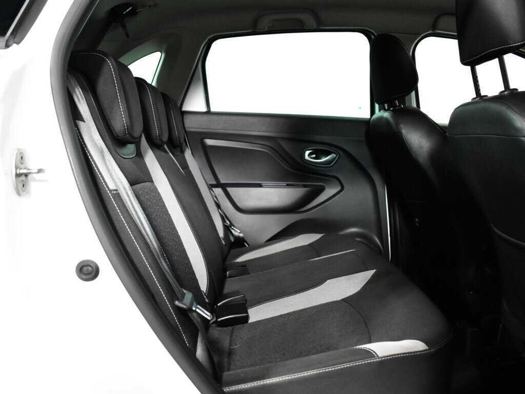 Б/У Лада (ВАЗ) ИКСРЭЙ 2016 года. Фото: #9