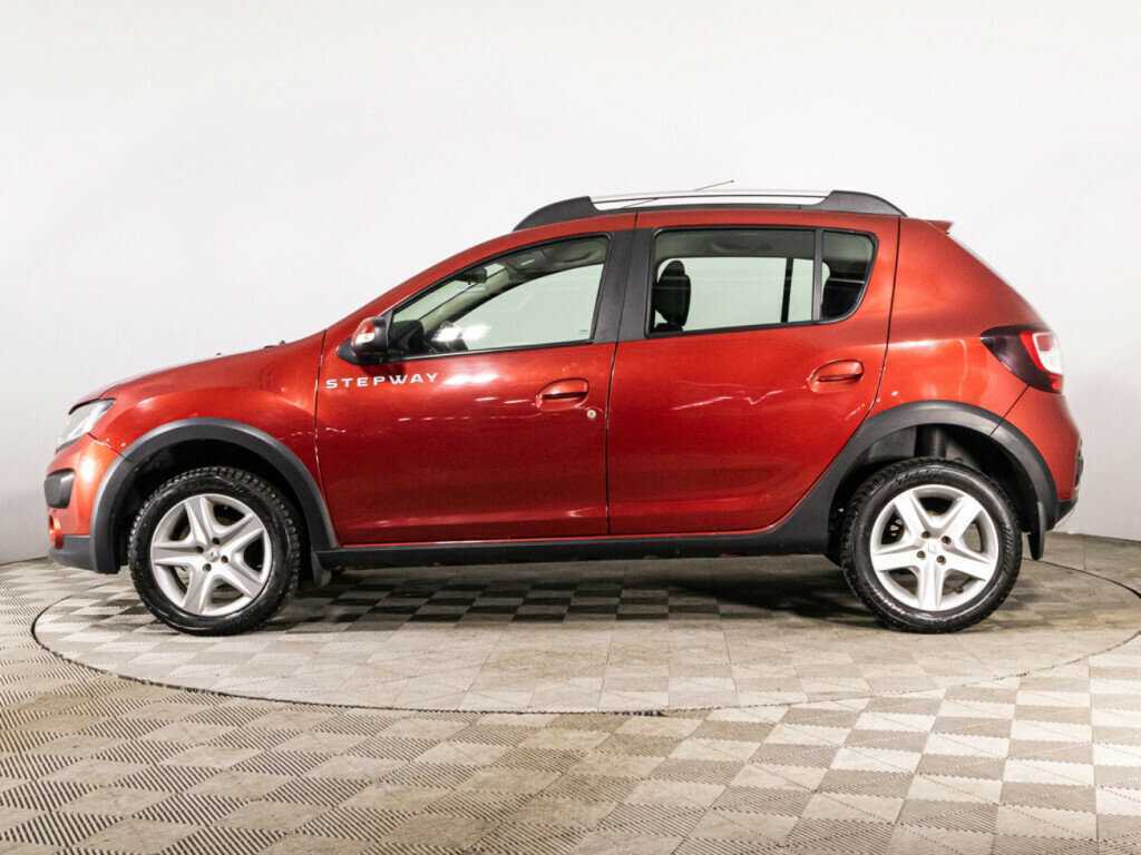 Б/У Рено Сандеро 2017 года. Фото: #7