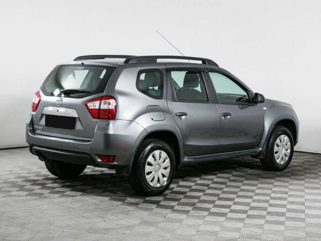 Б/У Ниссан Террано 2020 года. Фото: #3