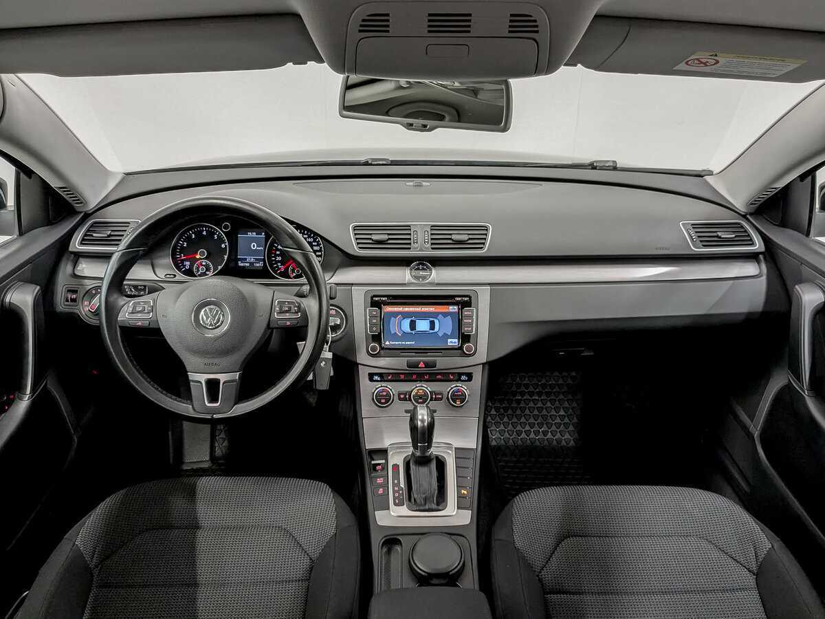 Б/У Фольксваген Пассат 2012 года. Фото: #13