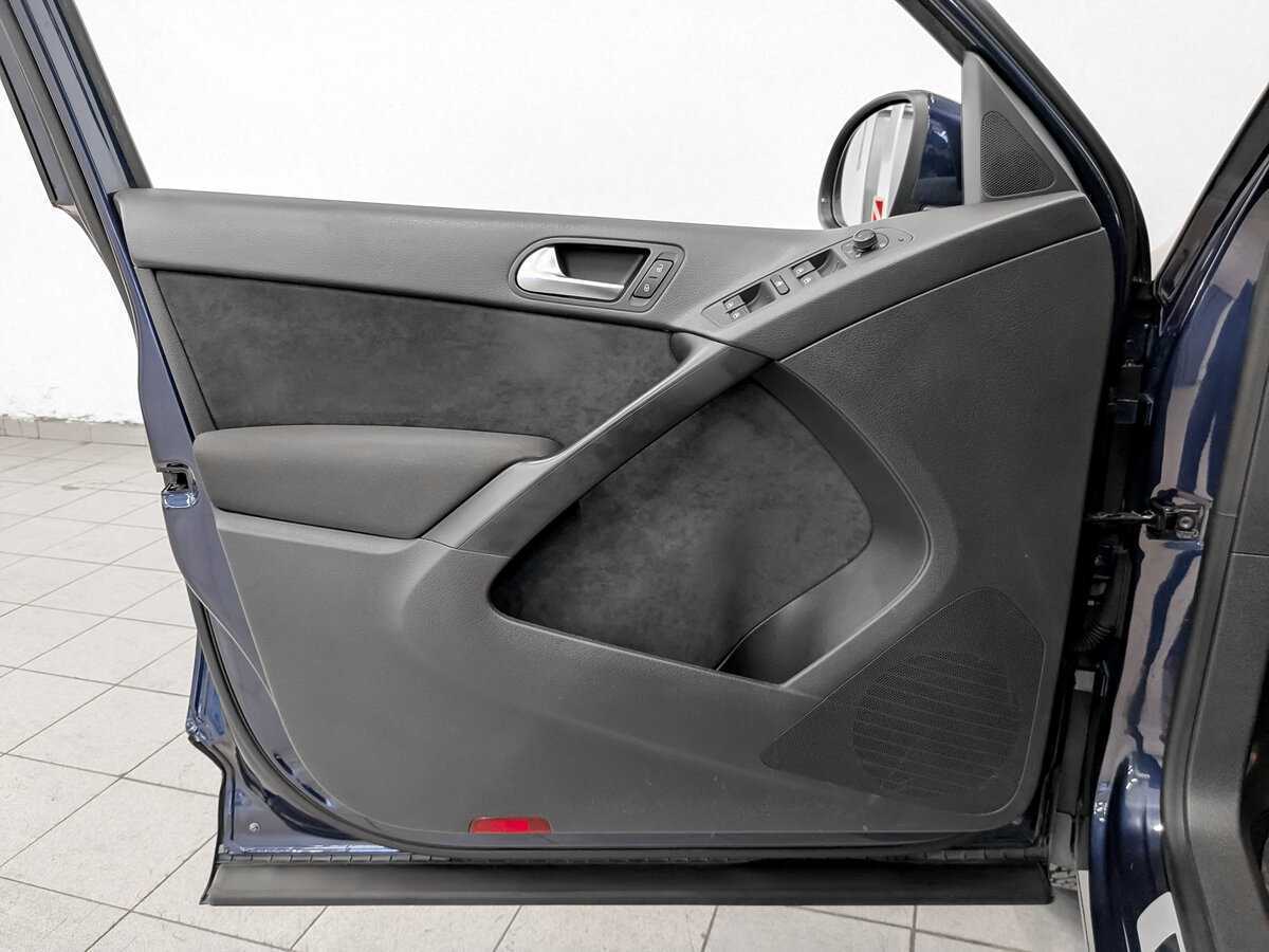 Б/У Фольксваген Тигуан 2016 года. Фото: #16