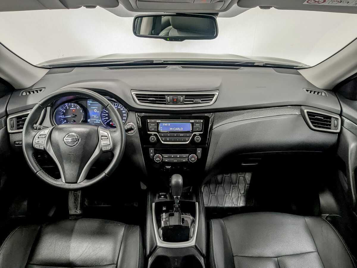 Б/У Ниссан Икс-Трейл 2017 года. Фото: #13