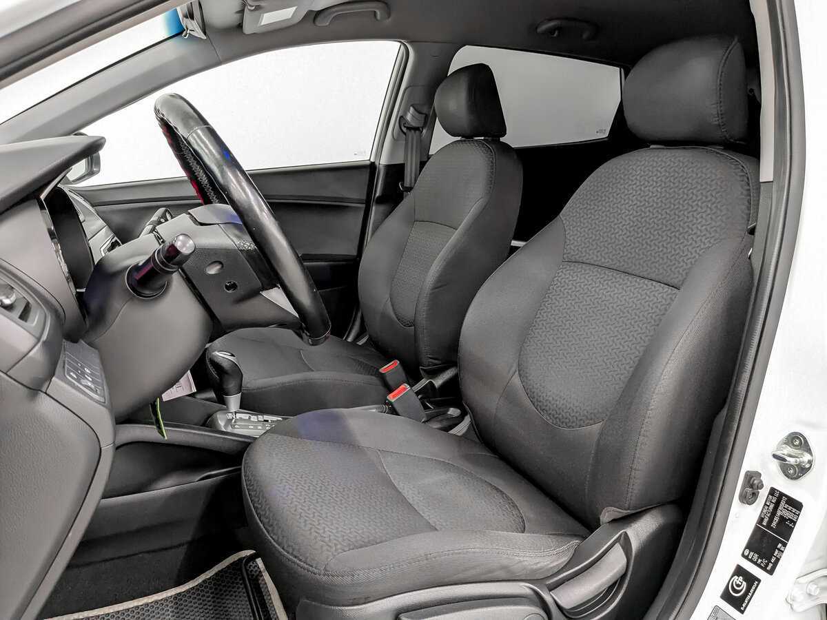 Б/У Киа Рио 2015 года. Фото: #17