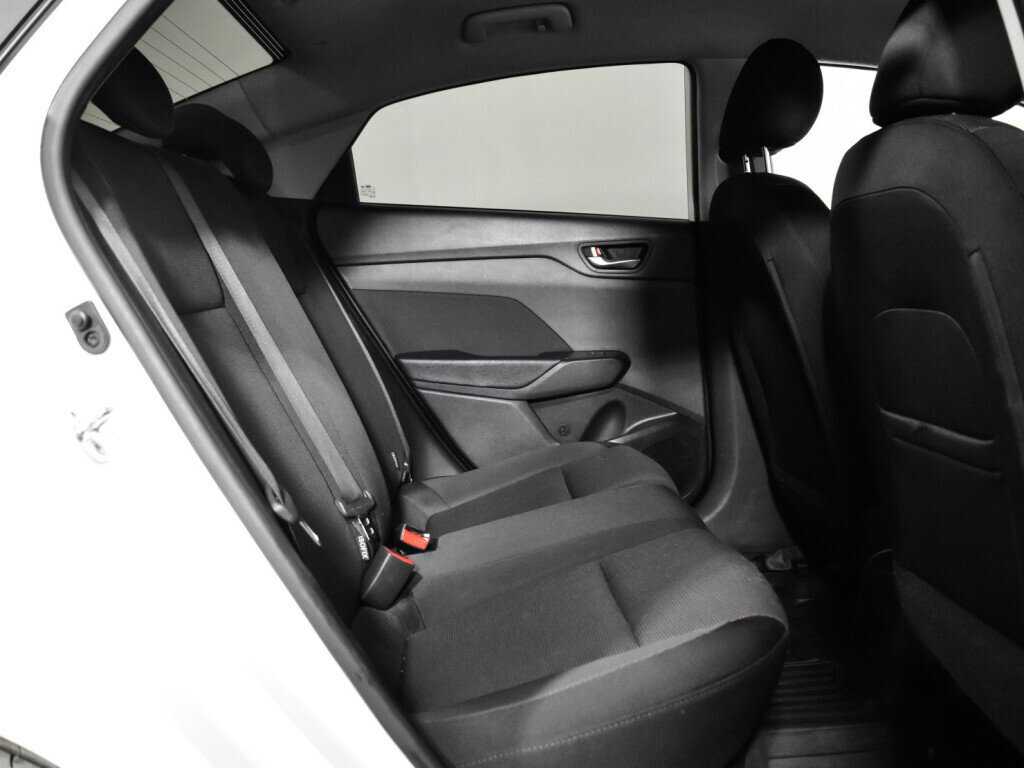 Б/У Хендай Солярис 2017 года. Фото: #9