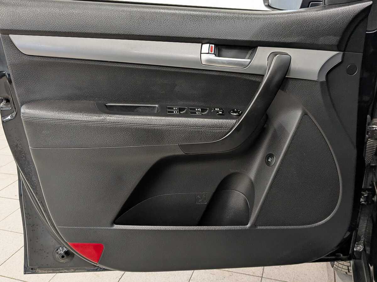 Б/У Киа Соренто 2015 года. Фото: #18