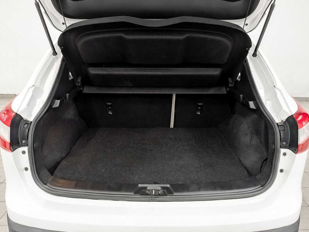 Б/У Ниссан Кашкай 2016 года. Фото: #9